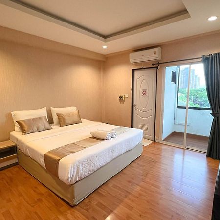 Inspire House Hotel Chiang Mai Zewnętrze zdjęcie