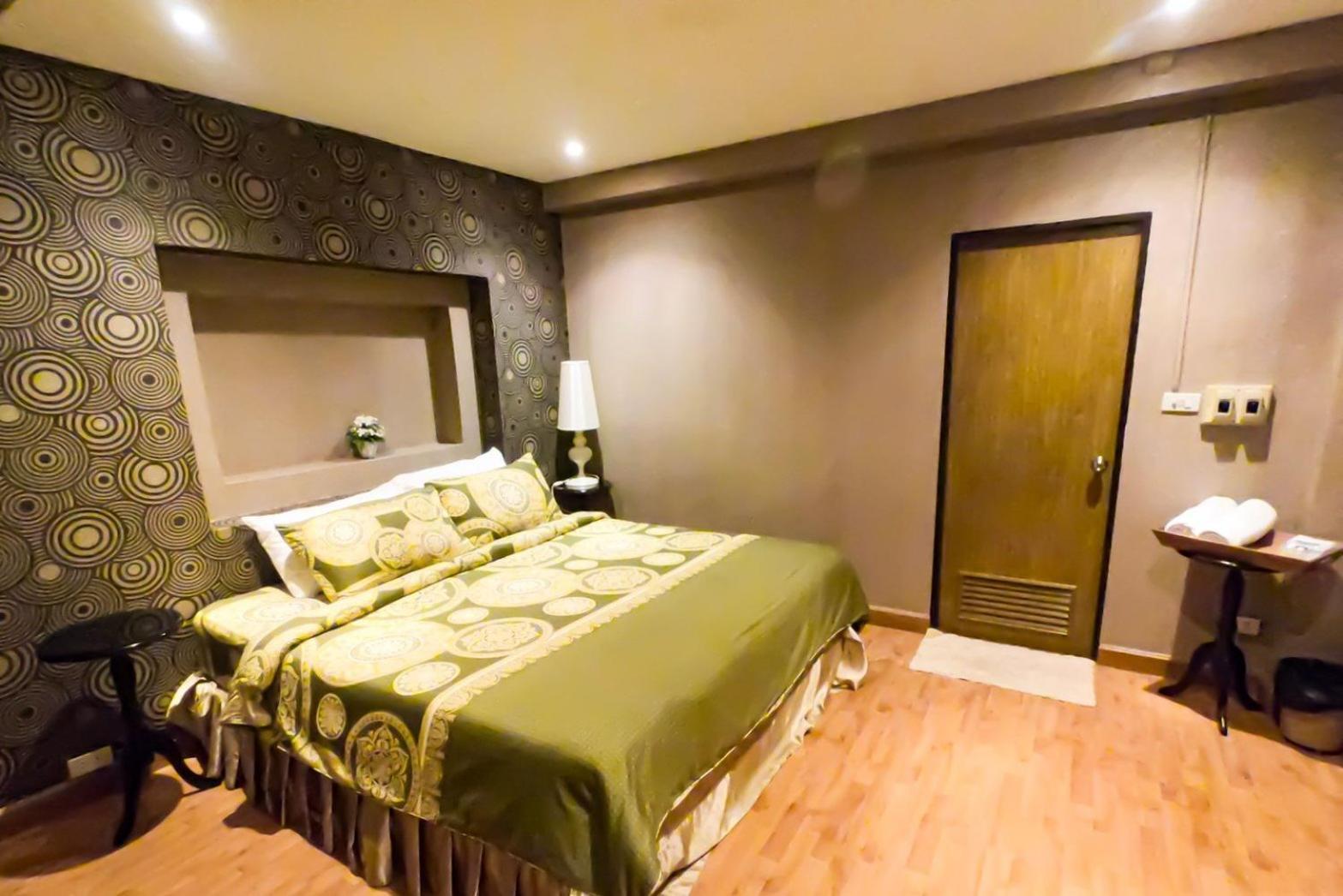 Inspire House Hotel Chiang Mai Zewnętrze zdjęcie