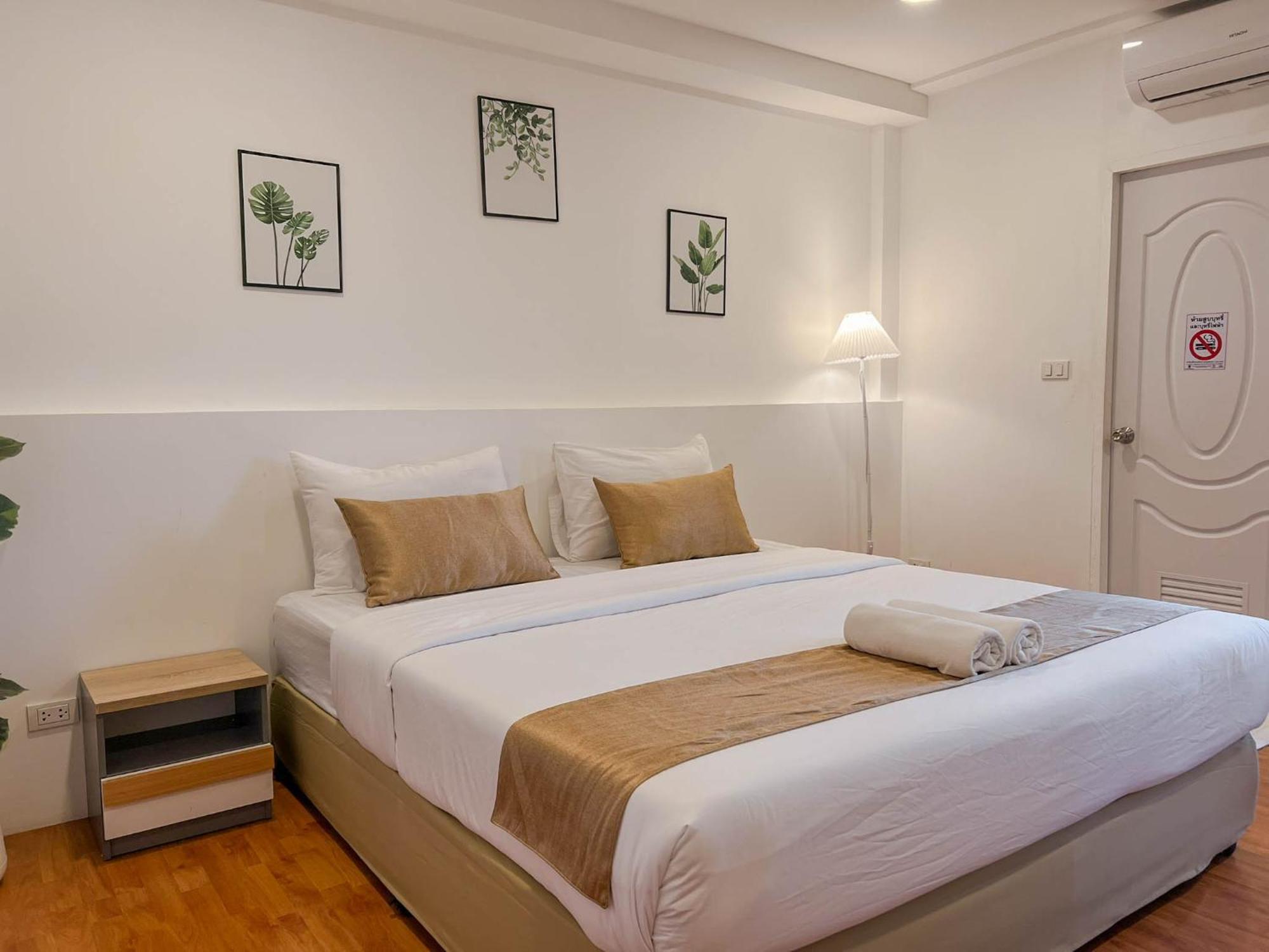 Inspire House Hotel Chiang Mai Zewnętrze zdjęcie